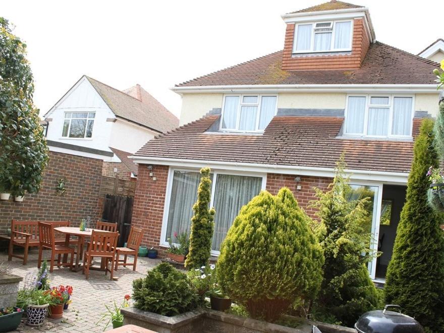וורטינג Merton House מראה חיצוני תמונה